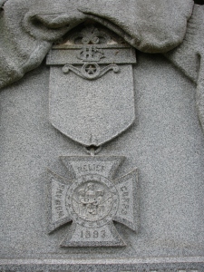 The Woman's Relief Corp medal on the  Lizabeth Turner Monument at Andersonville National Park